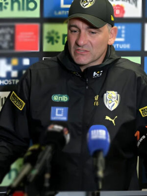 richmond-tigers-black-hoodie-1