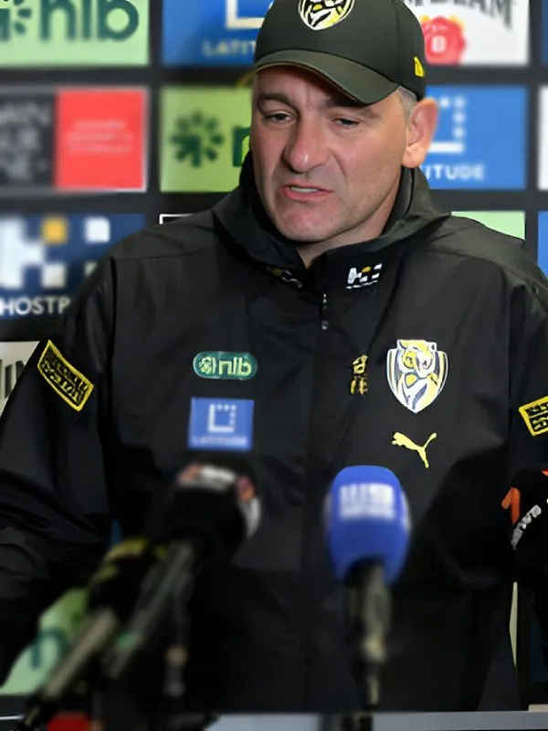 Richmond Tigers Training Session Black Jacket