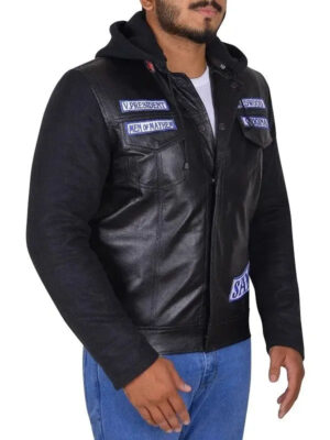 sons-of-anarchy-charlie-hunnam-black-leather-jacket-1