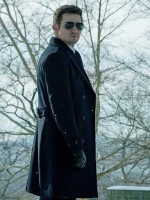Mayor of Kingstown S03 Mike McLusky Jeremy Renner Coat