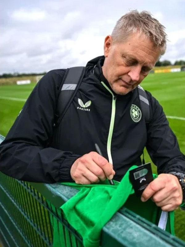 Castore Ireland Heimir Hallgrimsson Football Rain Jacket