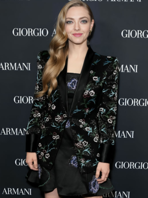 Amanda Seyfried Giorgio Armani RTW Black Spring Blazer
