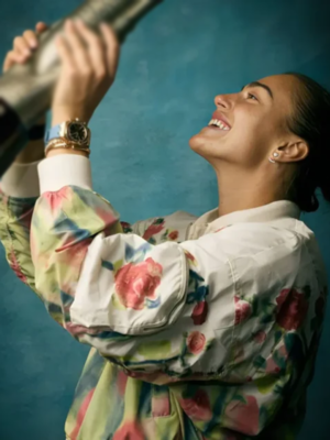 aryna-sabalenka-2024-wuhan-open-white-bomber-jacket-1