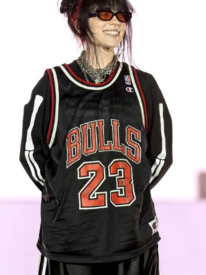 billie-eilish-michael-jordan-black-jersey-1