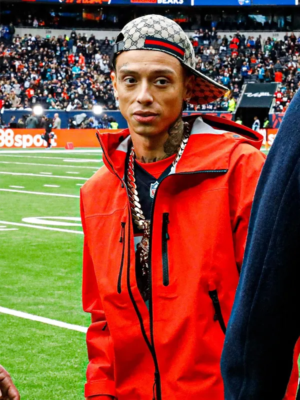 central-cee-supreme-orange-hooded-jacket-1