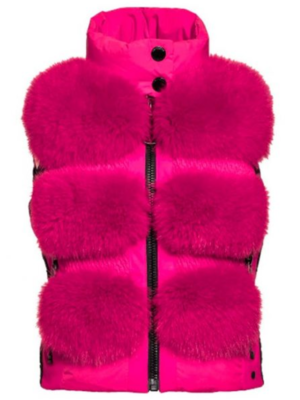 lindsay-lohan-falling-for-christmas-pink-fur-vest-1