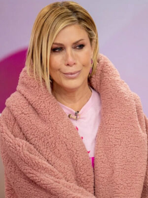 nba-jill-martin-rose-breast-cancer-lounger-hooded-jacket-1