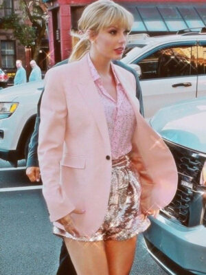 new-york-city-taylor-swift-light-pink-blazer-1