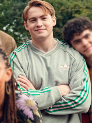 s03-nick-nelson-heartstopper-adidas-grey-sweatshirt-1