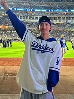 2024-mlb-los-angeles-dodgers-dokyeom-pullover-hoodie-1