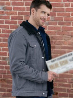 dan-jeannotte-our-christmas-mural-shearling-grey-jacket-1