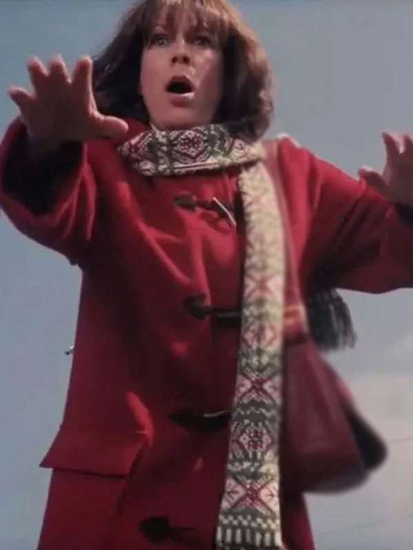 Jamie Lee Curtis Christmas with the Kranks Red Hooded Coat
