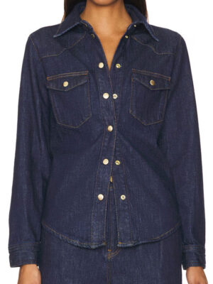 kate-mckinnon-the-today-show-blue-denim-shirt-1