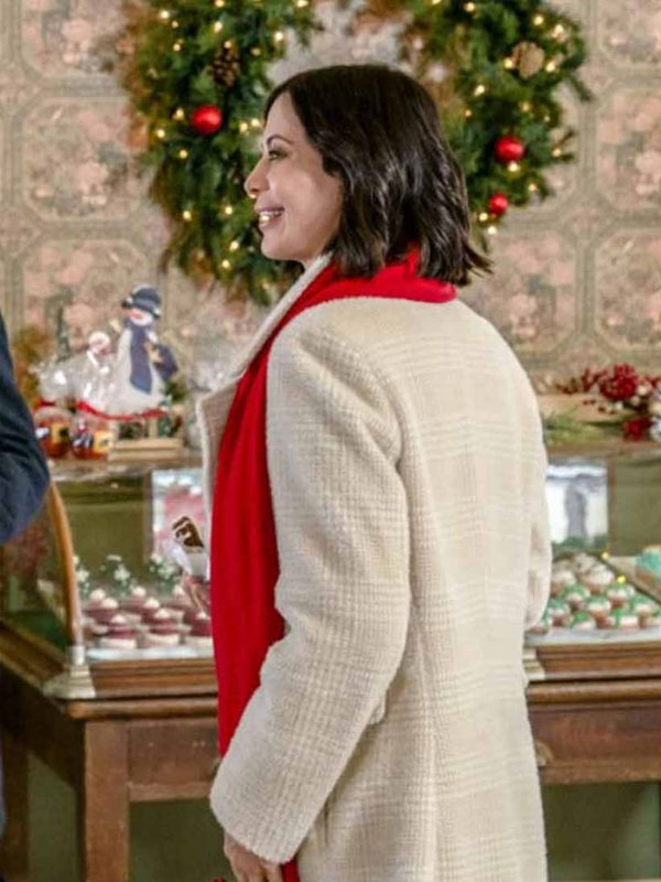 Meet Me At Christmas Catherine Bell Wool Plaid Coat