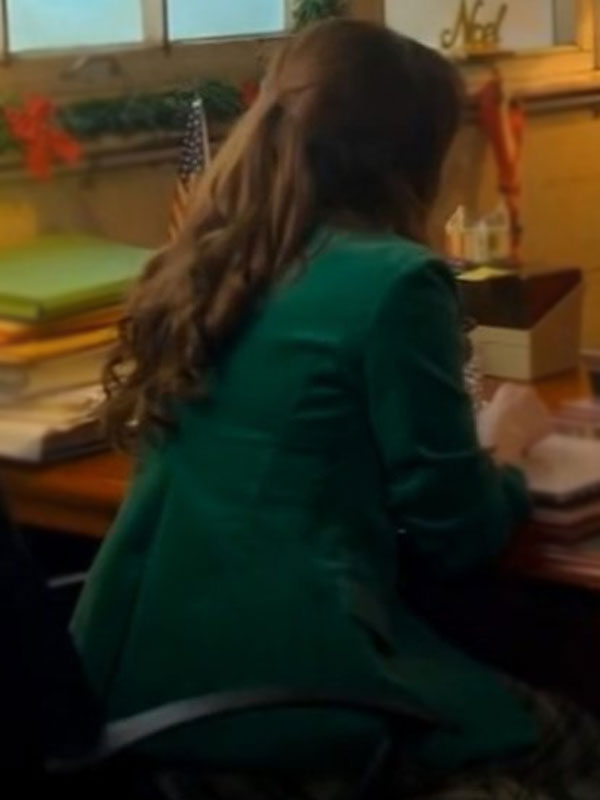 Merritt Patterson 2024 A Vintage Christmas Green Blazer