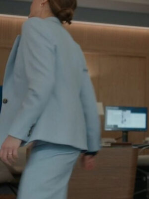 s02-the-diplomat-keri-russell-light-blue-blazer