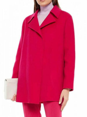 9-1-1 S04 Jennifer Love Hewitt Pink Coat