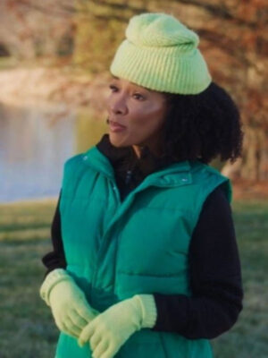 a-christmas-miracle-noree-victoria-green-puffer-vest-1