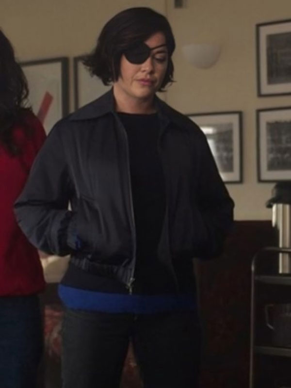 Bad Sisters S02 Sarah Greene Blue Zipper Jacket