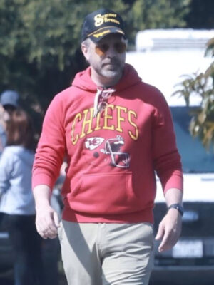 jason-sudeikis-chiefs-red-fleece-hoodie-1