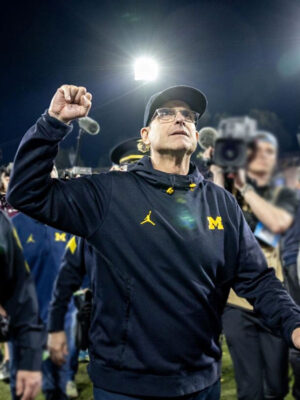 jim-harbaugh-michigan-wolverines-black-hoodie-2