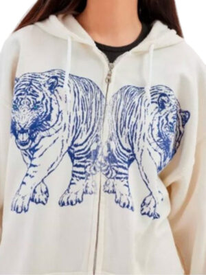 murder-in-a-small-town-alisha-newton-tiger-printed-white-hoodie-1