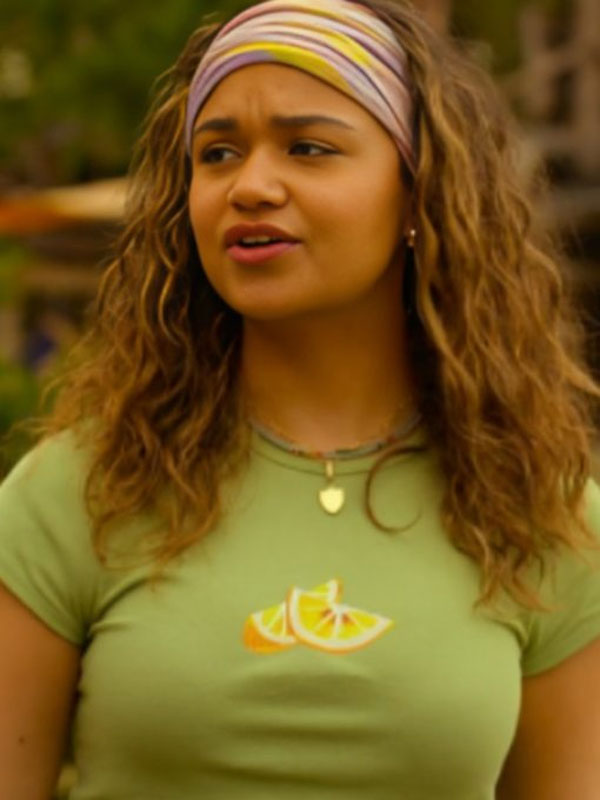Outer Banks S04 Kiara Carrera Lemon Print Green T-Shirt