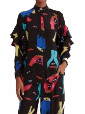 shrinking-s02-jessica-williams-colorful-hands-black-printed-shirt