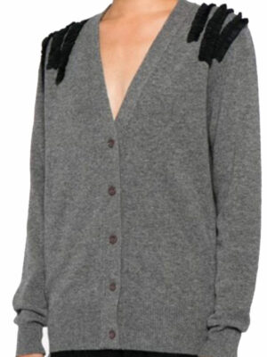 shrinking-s02-jessica-williams-grey-knitted-cardigan-1