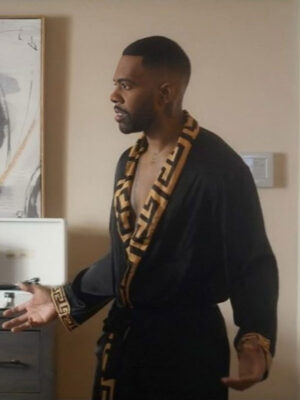 Style Me for Christmas 2024 Tedee Maxwell Black Robe