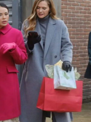 sugarplummed-2024-maggie-lawson-grey-wool-coat
