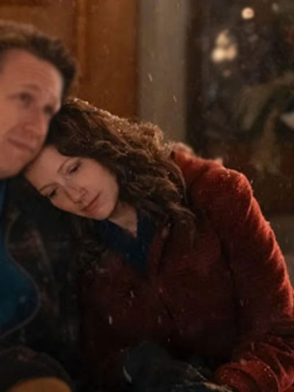 The Best Christmas Pageant Ever 2024 Judy Greer Red Coat