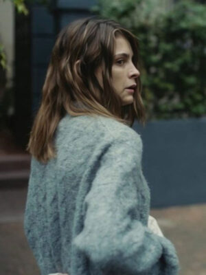 the-diary-2024-irene-azuela-grey-pullover-sweater-1