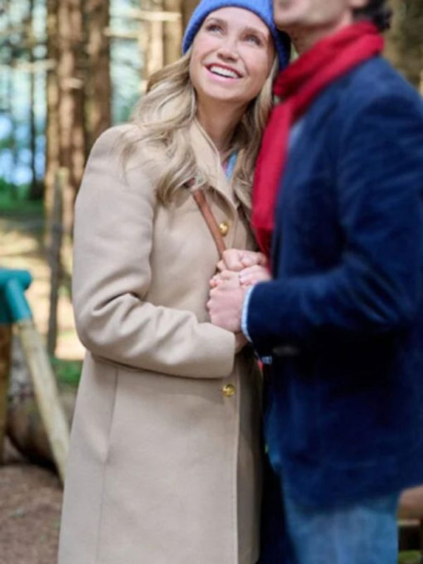Tis The Season To Be Irish 2024 Fiona Gubelmann Beige Wool Coat